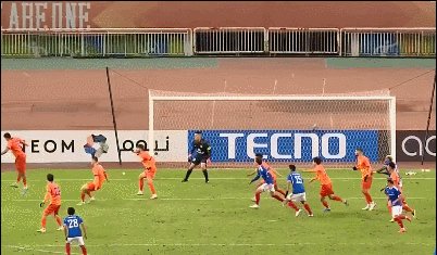 【亚冠】克雷桑破门郑铮头球绝平 泰山2比2平横滨