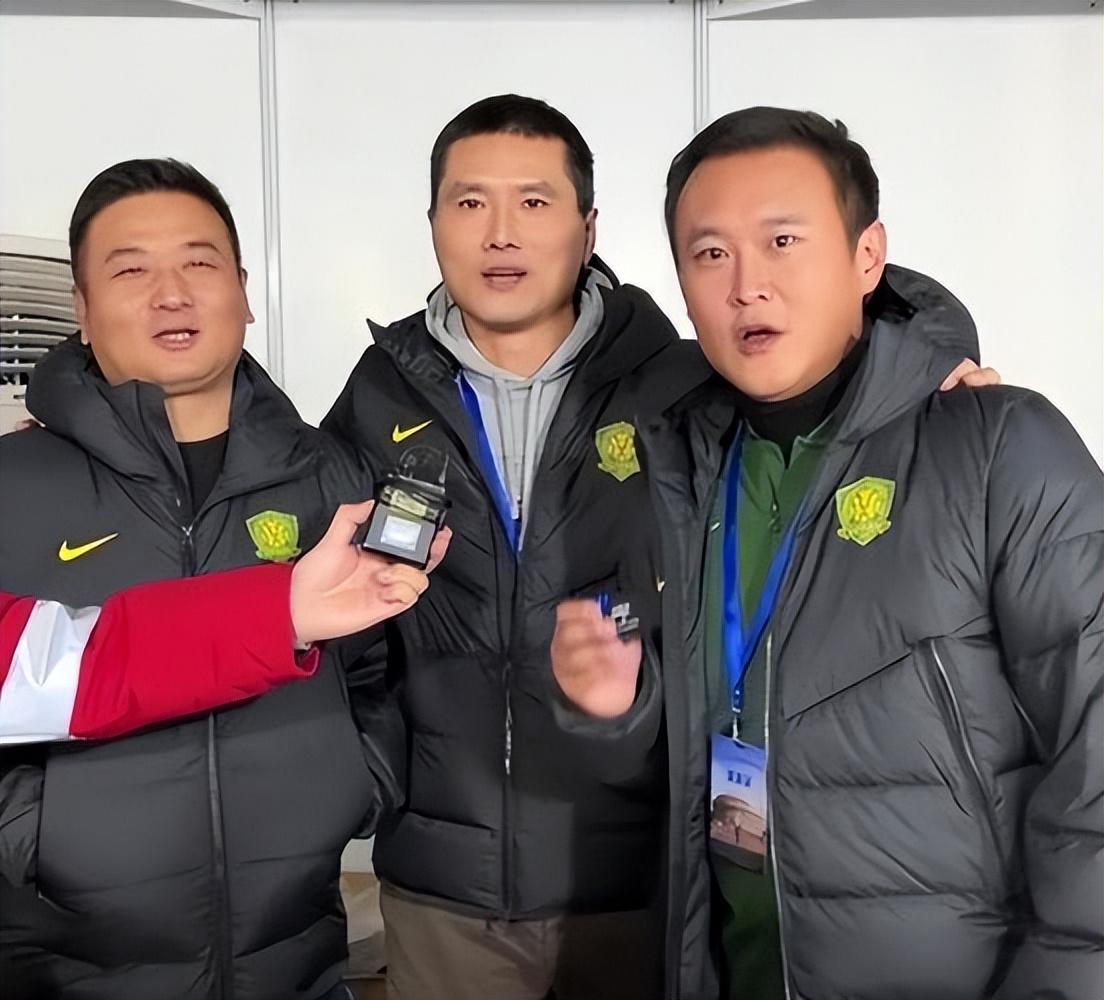 开云官网-曾是国安夺冠功臣，娶乒乓球选手为妻，31岁退役，如今身份不一般